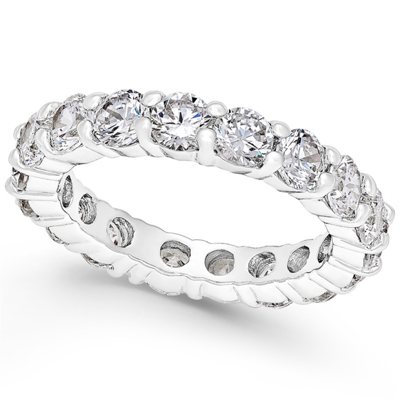 ✨Silver Crystal Cubic Zirconia All Around Ring - Picture 1 of 8